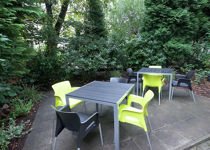 Basement Rotherbaum Guest house 3*